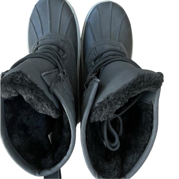 NWOT MUK LUKS Women's Gray Kinsley Kennedy Fashion Boot – Sz 11 - Picture 4 of 6